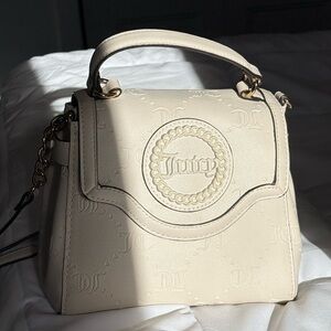Juicy couture cross body bag purse light beige